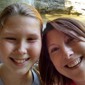 Meet your Posher, Dinita